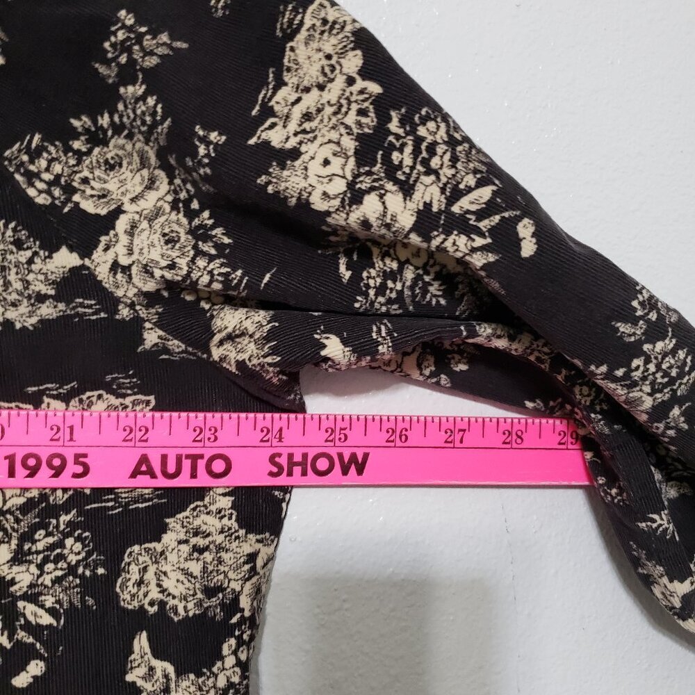 Universal Thread Dress - Picture 7 of 12